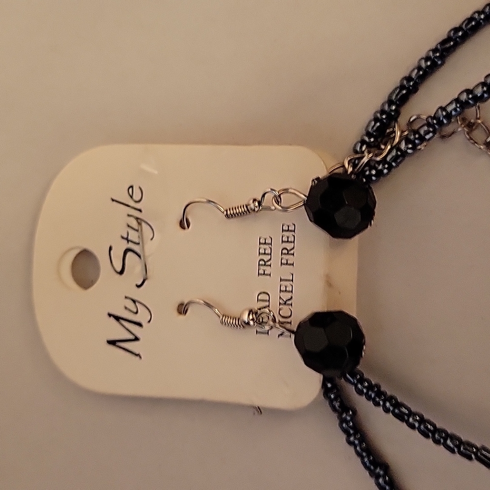 My Style Earring & Necklace Set - Picture 2 of 2